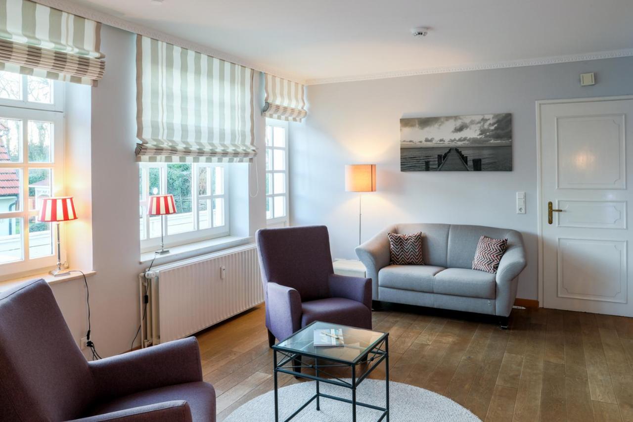 Villa Friedericia, Wohnung 3-Hochparterre Links Wyk auf Fohr Bagian luar foto